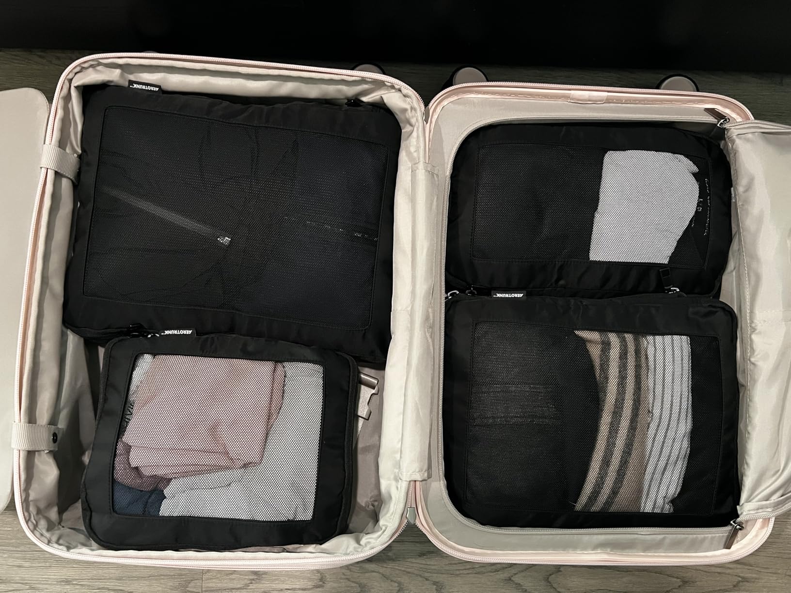 Aerotrunk Compression Packing Cubes for Travel, 4-Pack, Olive customer photo 2