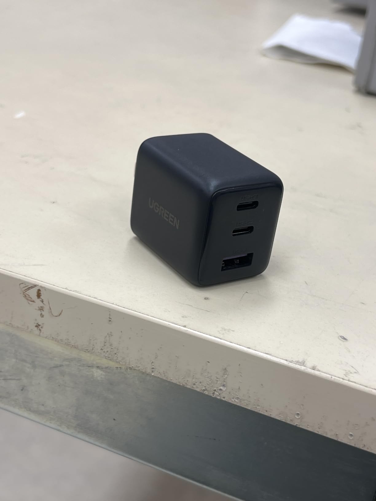 UGREEN 3-Port 30W USB C Charger Block, GaN II Type C Fast Charging, Black customer photo 1