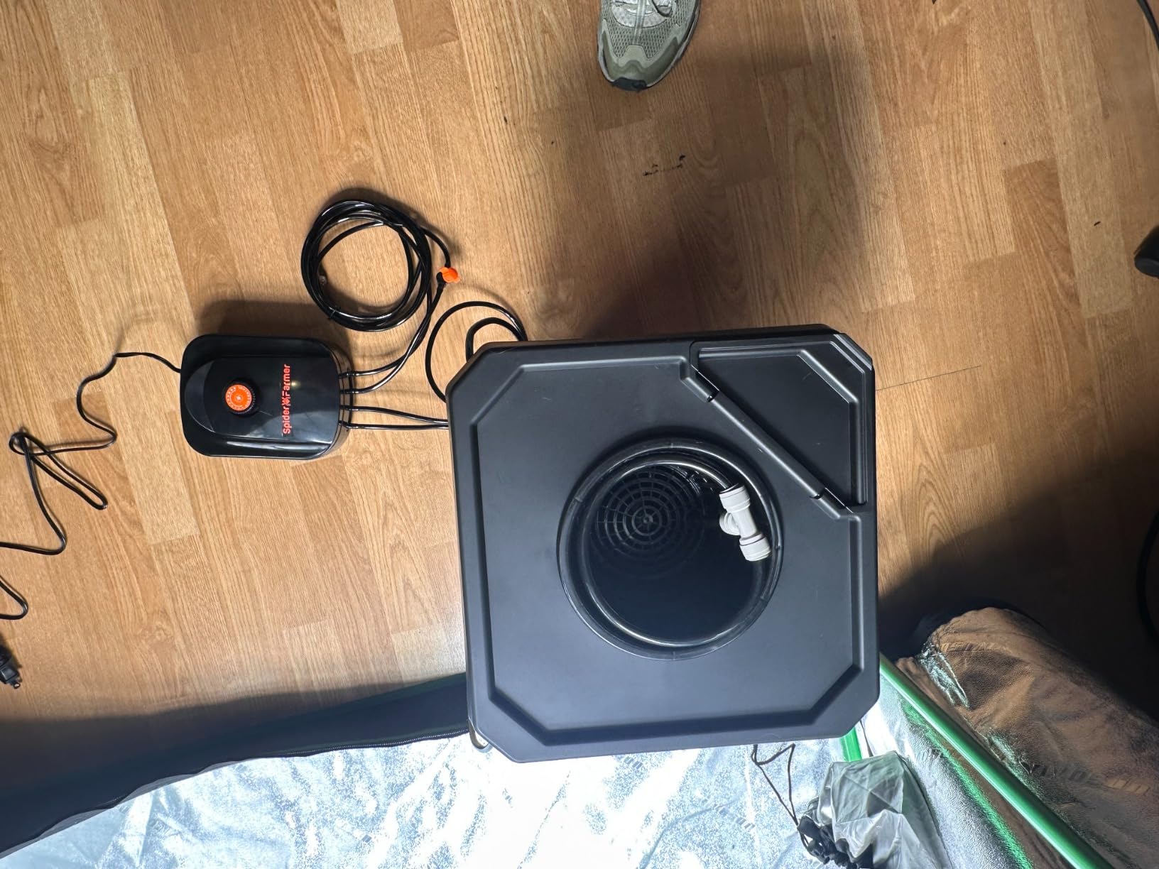 Spider Farmer DWC Hydroponics Growing System Kit 4 Buckets for Indoor Plant customer photo 2