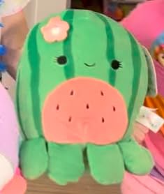Squishmallows Original 8in Tudor The Maroon Leatherback Turtle – Official Jazwares Plush (Little) customer photo 2