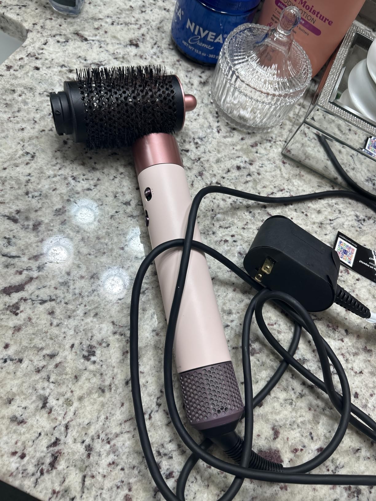 Dyson Airwrap i.d. customer photo 1