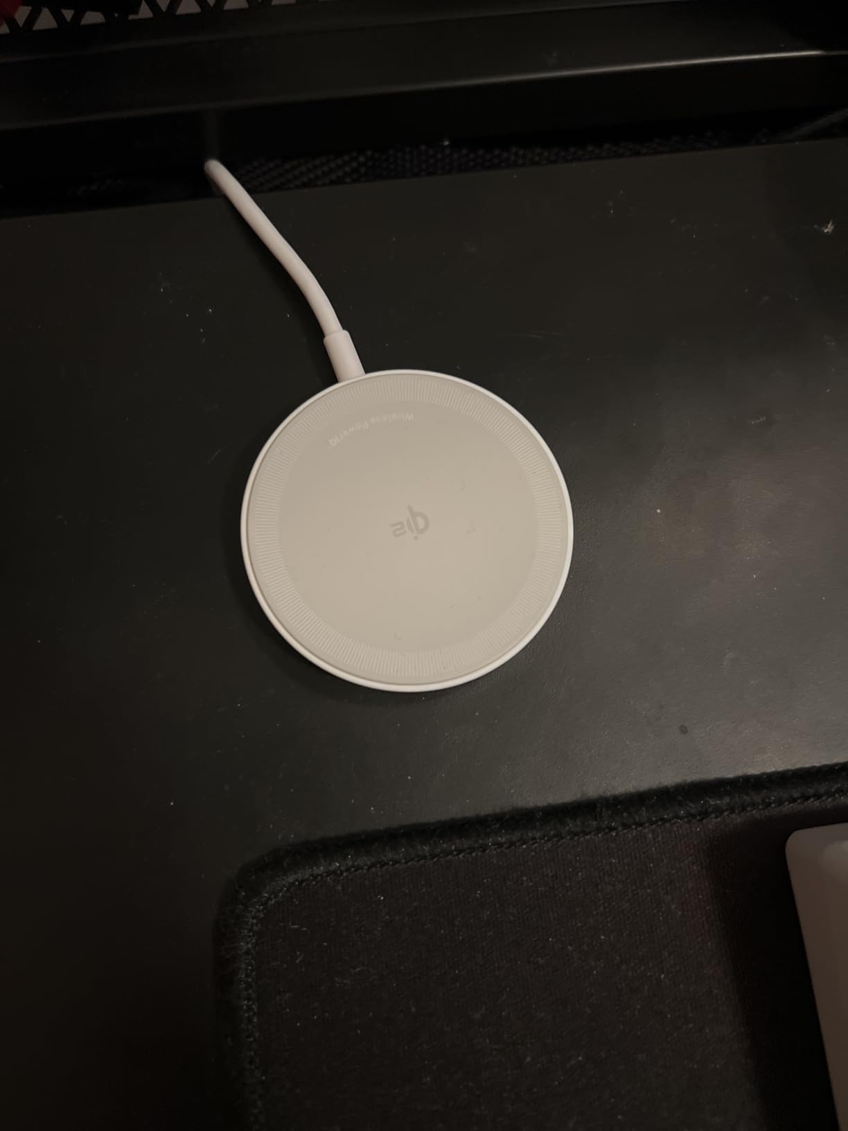Anker Zolo Qi2 Pad customer photo 1
