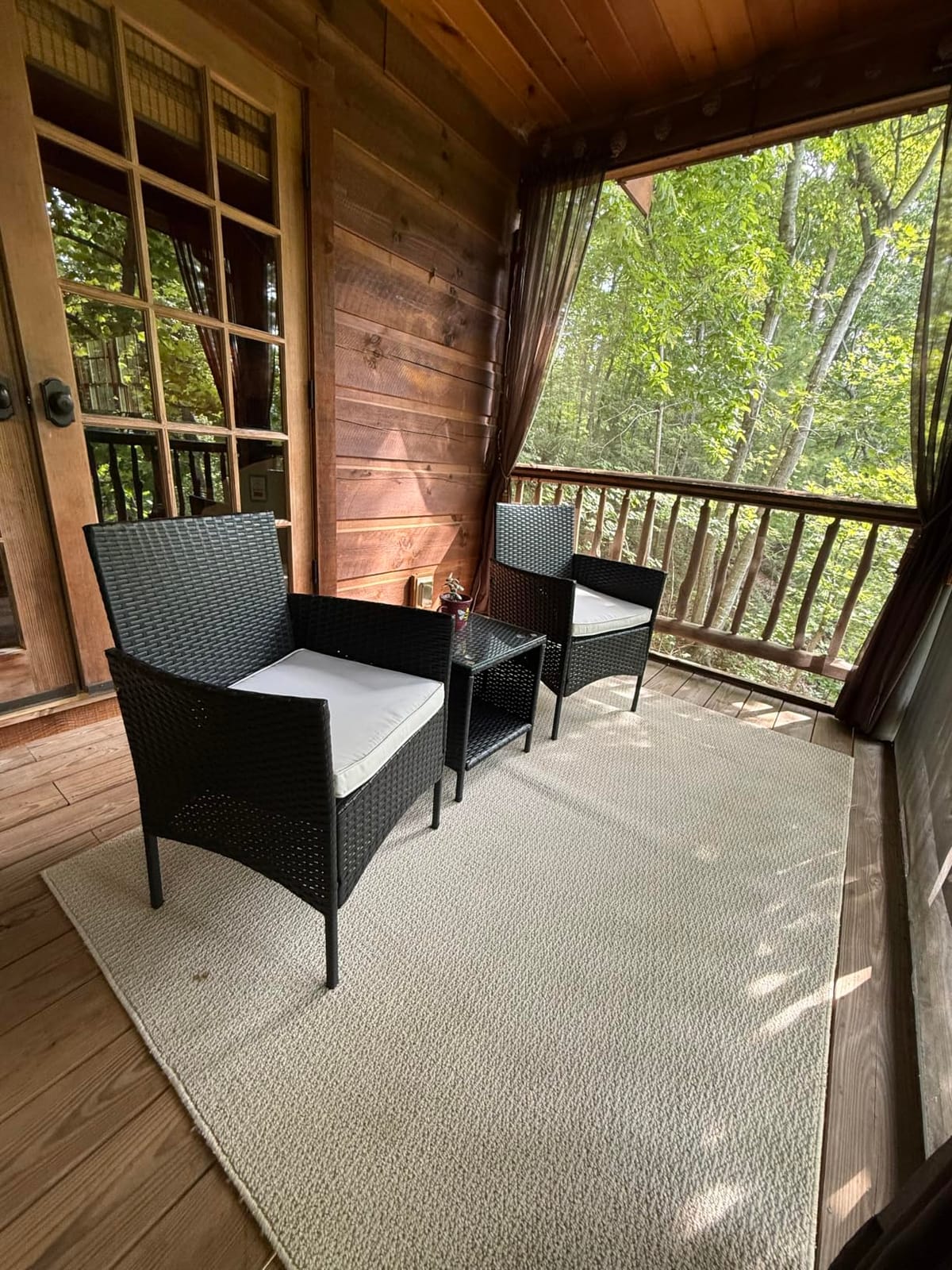 Best Choice Products 3-Piece Outdoor Wicker Conversation Bistro Set, Space Saving Patio Furniture for Garden w/Side Table - Taupe/White Sand customer photo 1