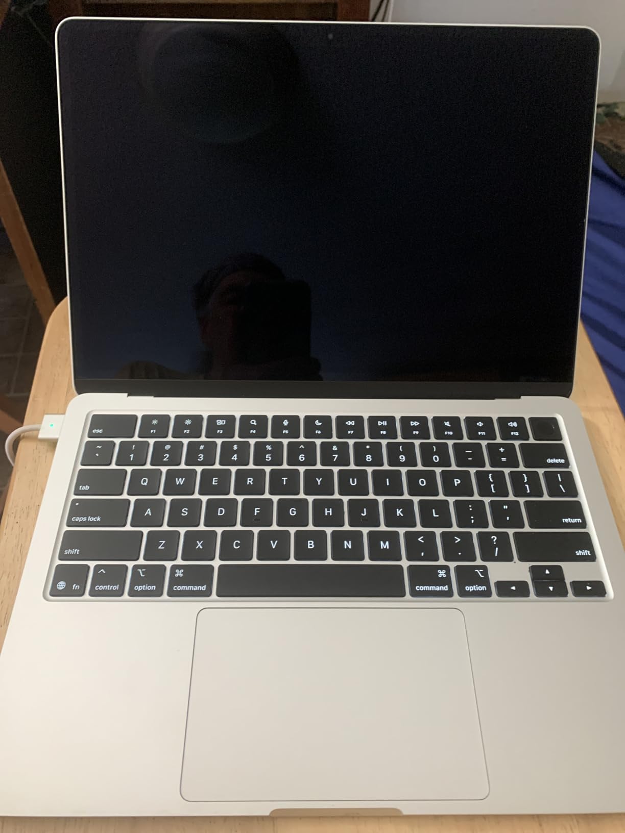 Apple MacBook Air 13 M4 customer photo 1
