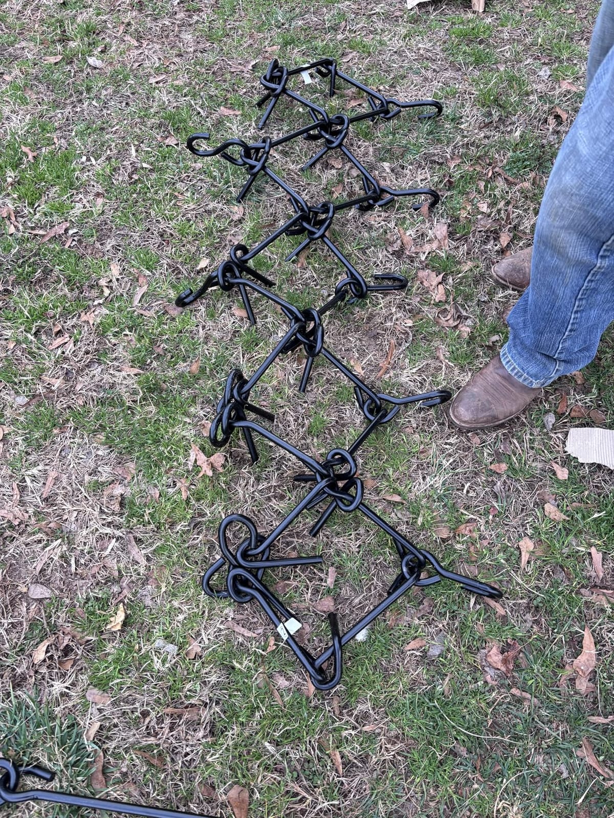 VEVOR Drag Harrow, 4 ft x 4 ft Durable Chain Harrow with 69 Sharp Teeth, Suitable for ATV UTV Tractor, Ideal for Soil Preparation, Seeding, Smoothing Landscapes, and Yard Gravel Driveway Maintenance customer photo 1