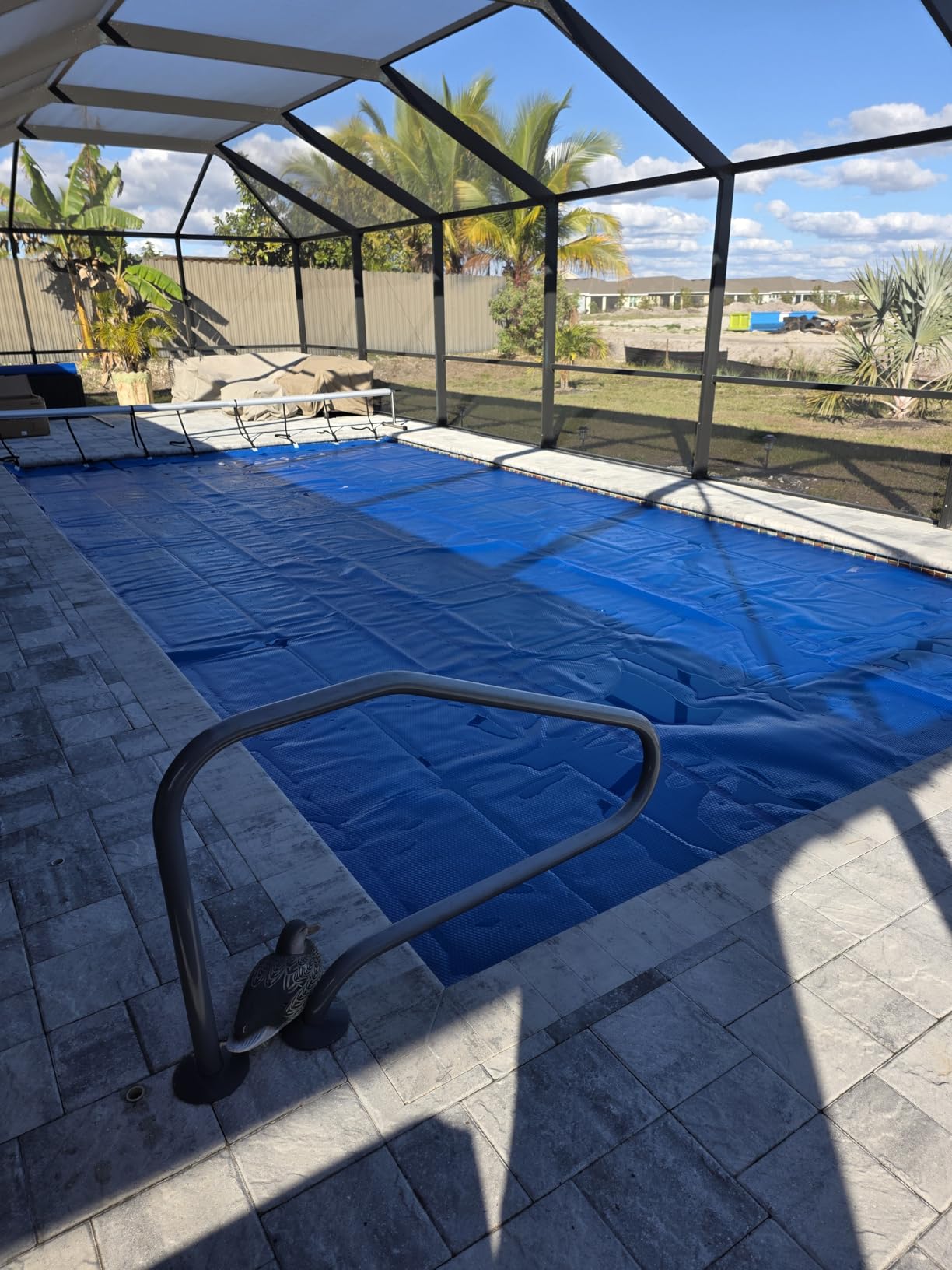 Real Relax 16 mil Solar Pool Cover, 12 x 24 ft Rectangle Bubble Blanket customer photo 1