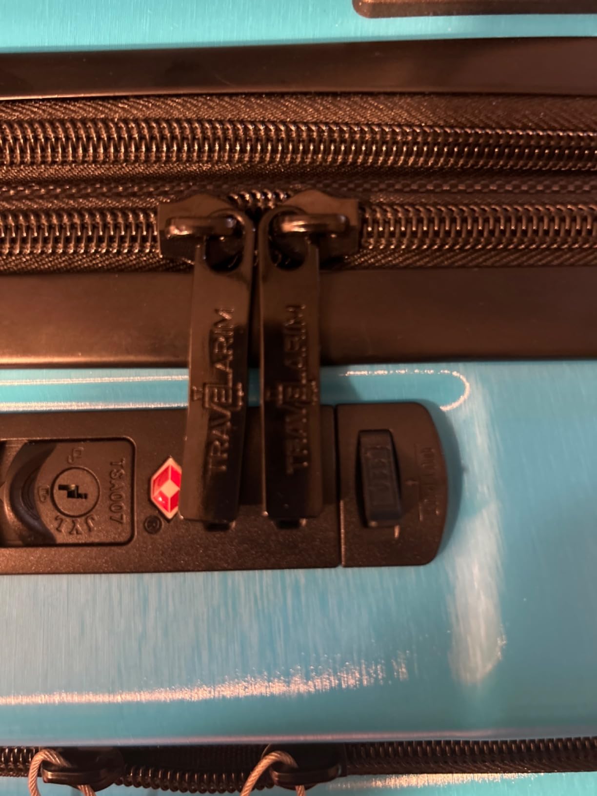 TRAVELARIM 24 Inch Checked Luggage with Spinner Wheels, Medium Suitcase customer photo 1