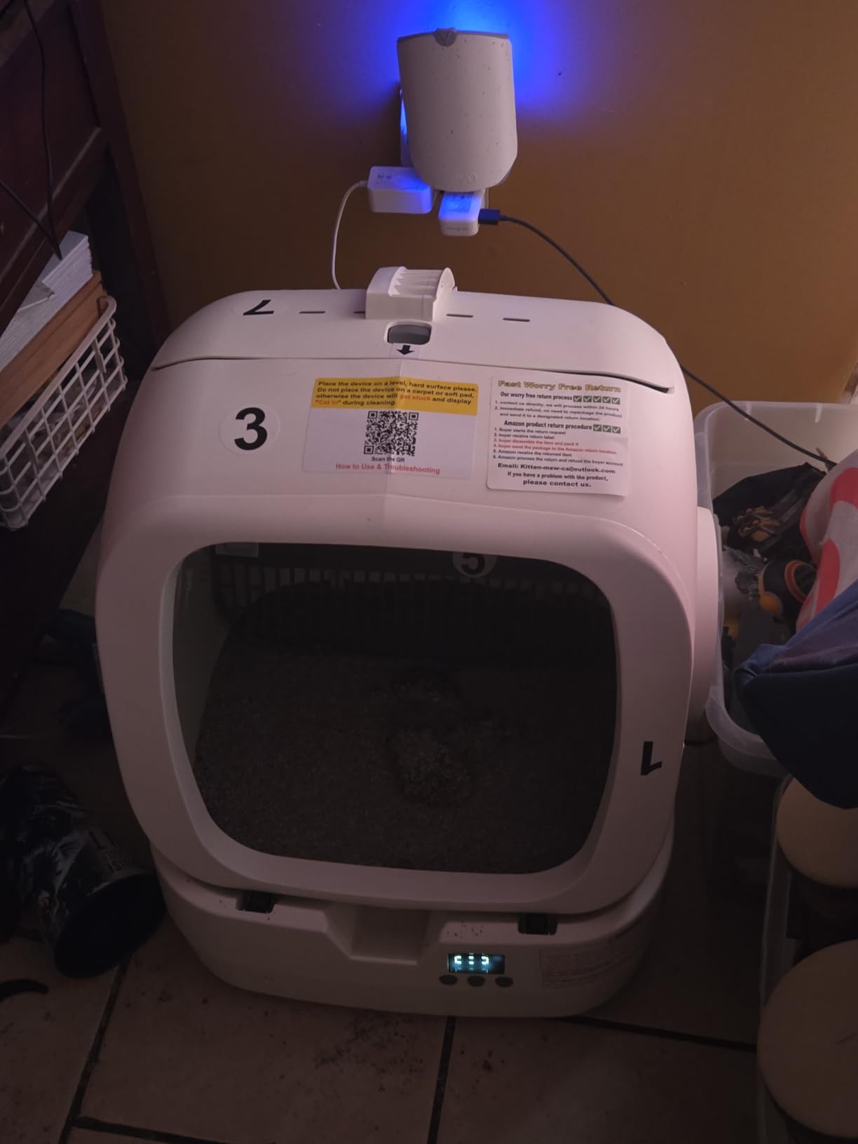 Mintakawa Automatic Cat Litter Box Self Cleaning - APP Control and Weight Monitoring - Ultra-Quiet, Suitable for Medium Cats and Kittens, Safe Anti-Pinch Litter Box (Assembly Required) - White customer photo 2