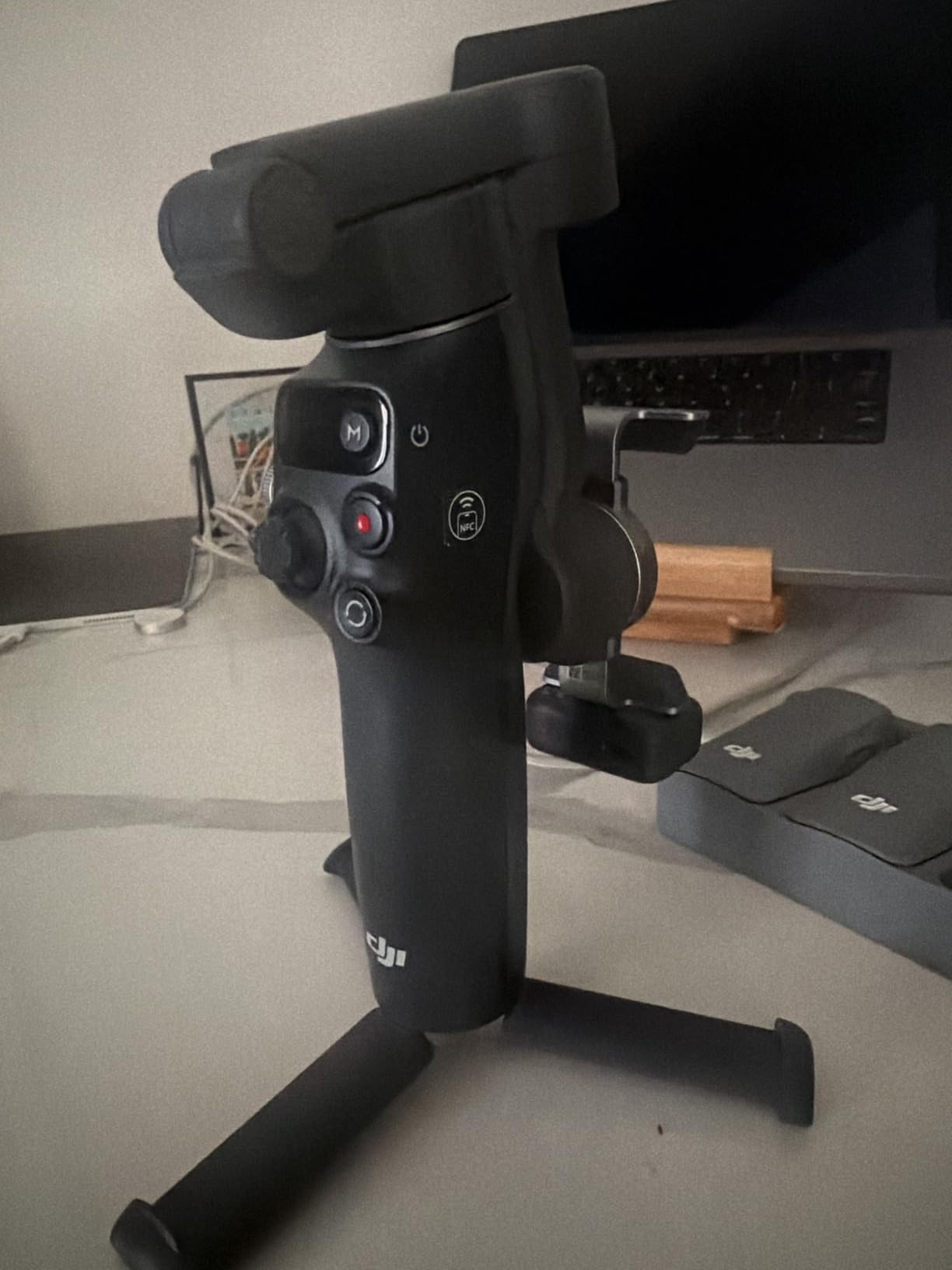 DJI Osmo Mobile 8 Gimbal Stabilizer for Phone, 3-Axis Stabilization customer photo 2
