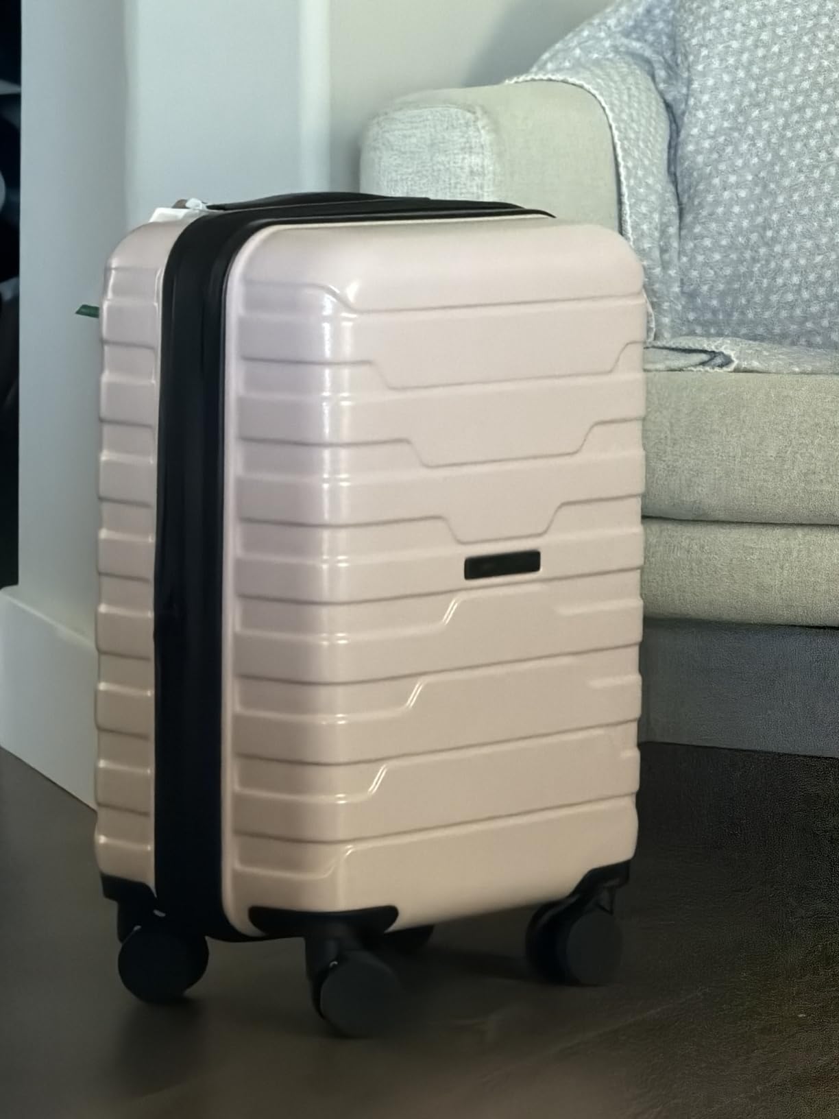 BAGSMART Carry-On Luggage 20