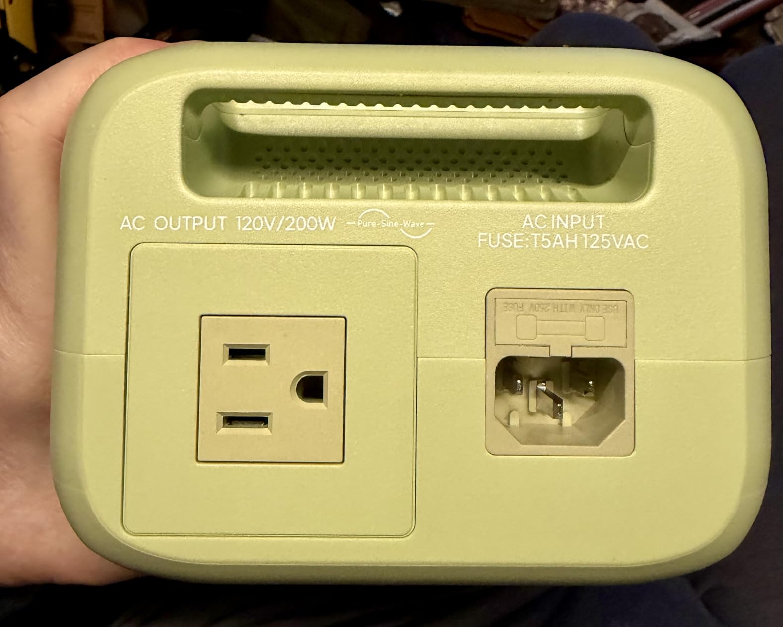 BLUETTI Elite 10 Mini Portable Power Station, 128Wh 200W Solar Generator customer photo 2