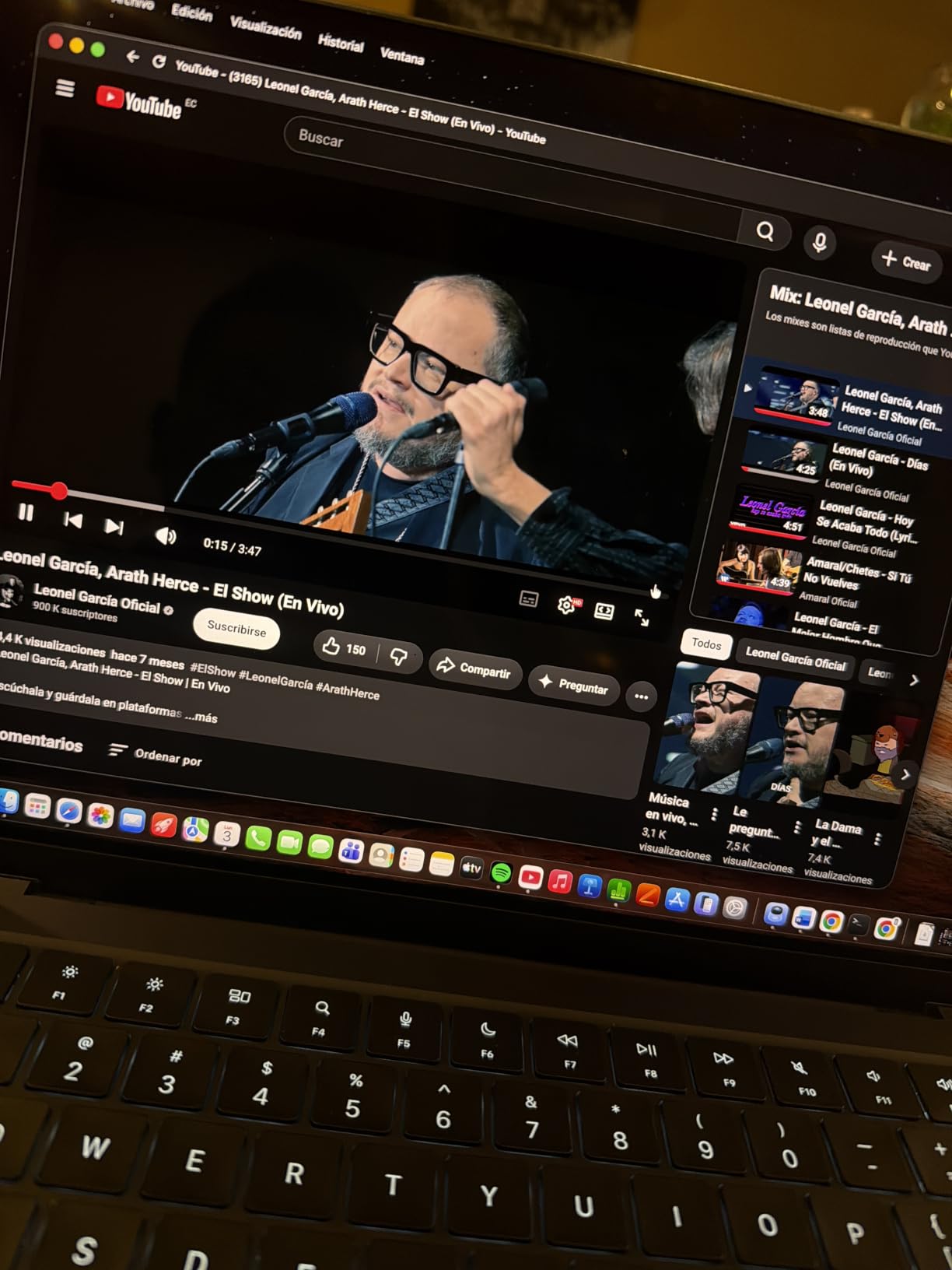 MacBook Pro M5 customer photo 1