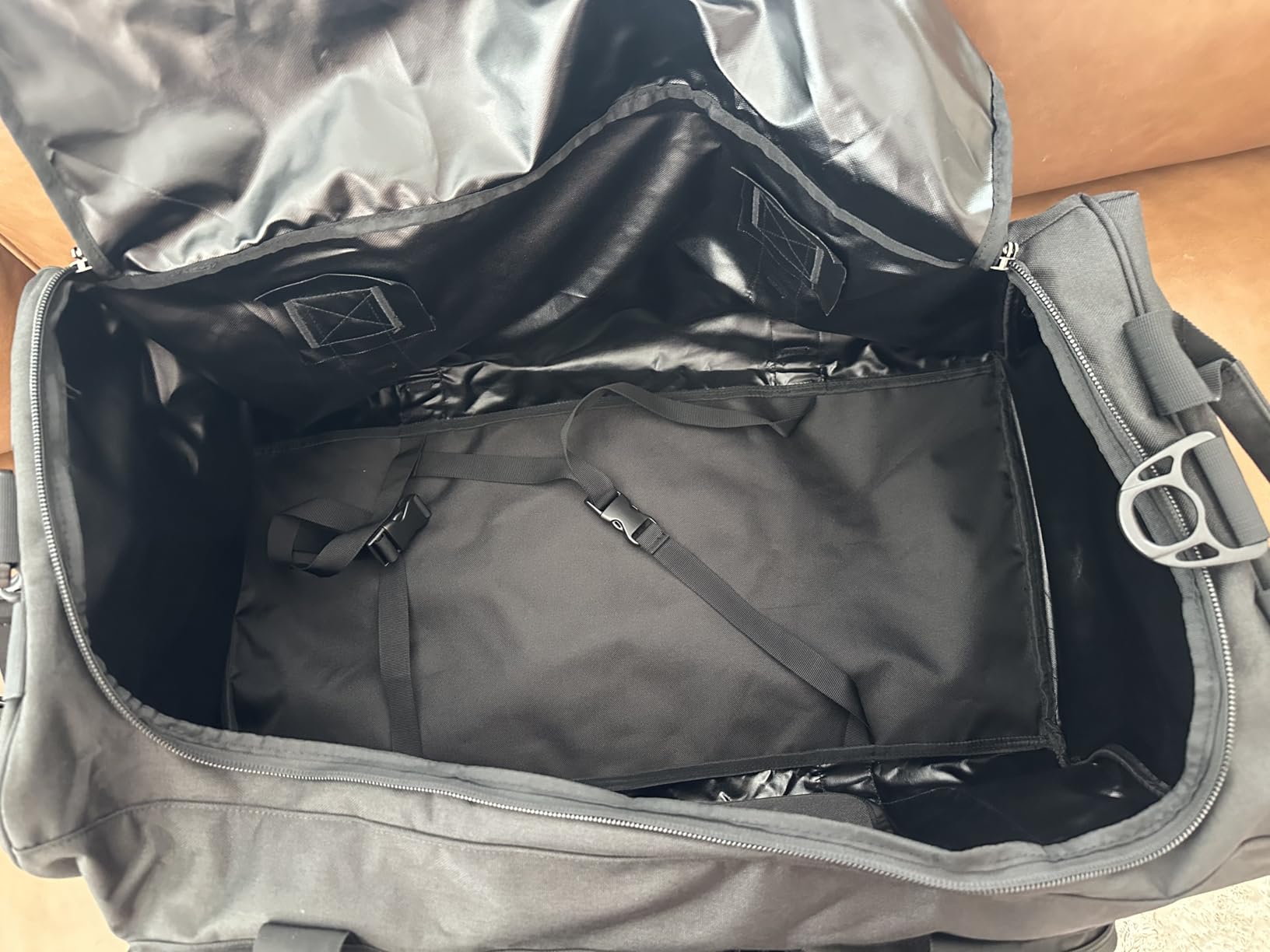 120L Extra Large Duffle Bag for Men, 32
