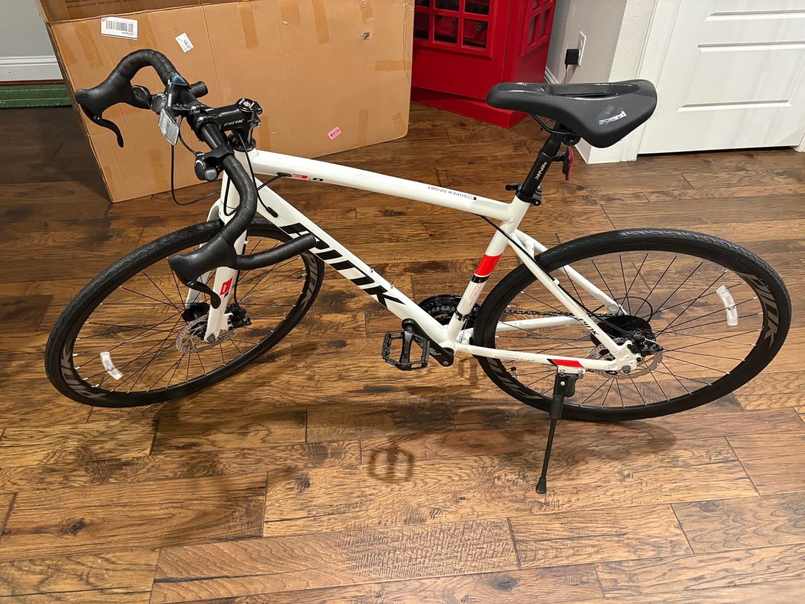Pipleo Road Bike, 700C City Commuter Bicycle, 21 Speeds Shimano Drivetrain Sport Racing Bike, Light Weight Aluminum Frame, Urban Street Bike for Men Women Adult Bicycle customer photo 1