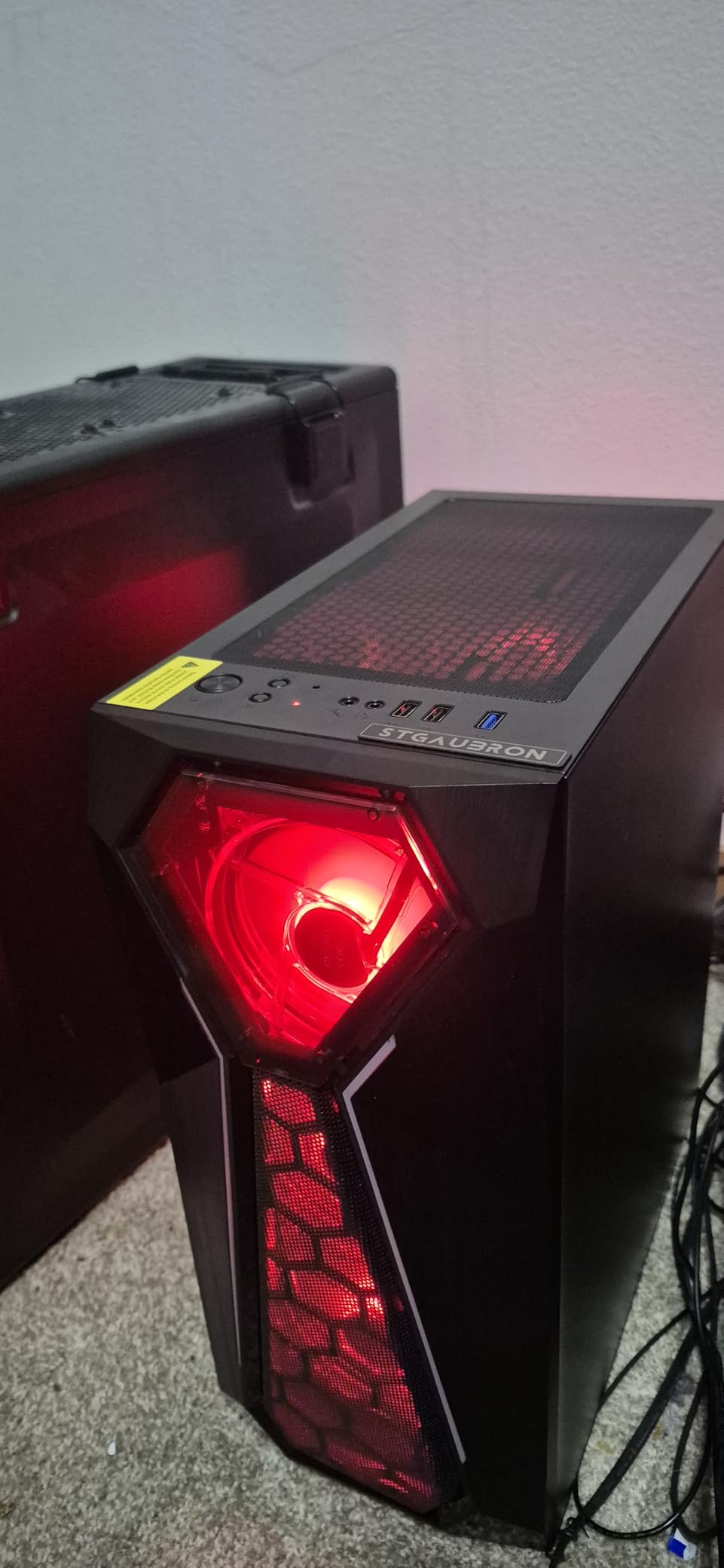 STGAubron RX 580 customer photo 1