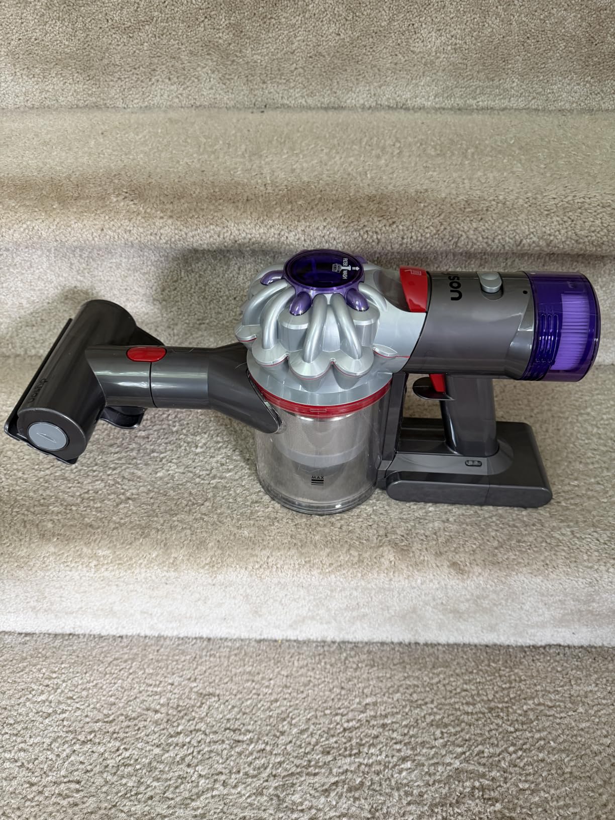 Dyson V8 customer photo 2