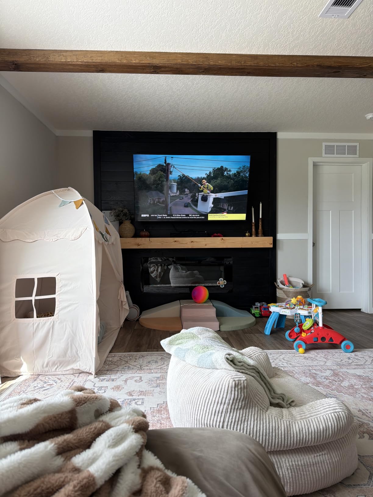 Insignia F50 65-inch customer photo 1